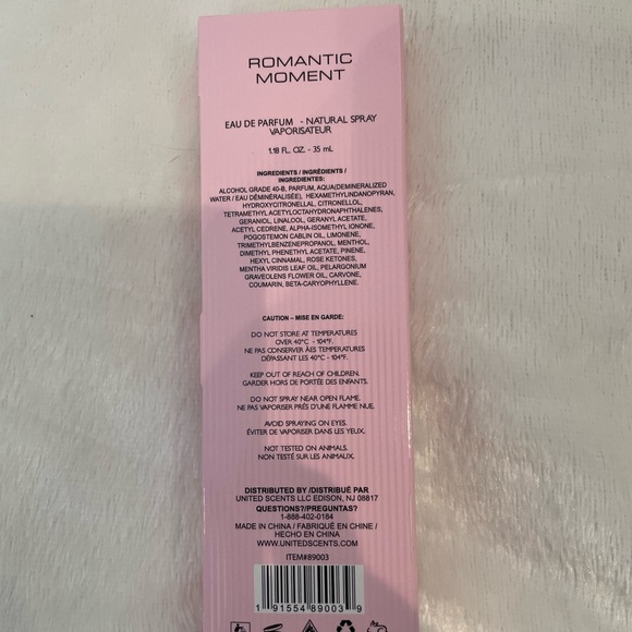 Romantic Moment EDP travel spray for her - Picture 2 of 2